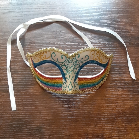 Accessories - Rainbow Masquerade Mask with Ribbon Ties